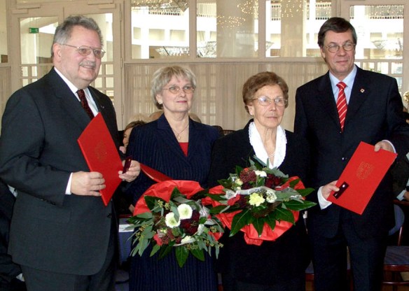 Verleihung der Ehrennadel